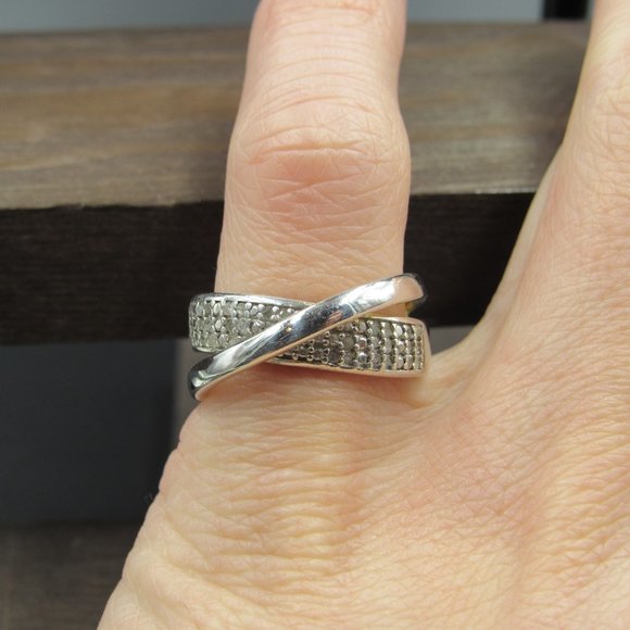 Size 6 Sterling Silver Cloudy Diamond Crossing Style Band Ring Vintage - Picture 4 of 10